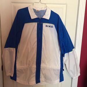 Vintage Nike long women’s windbreaker sz L
